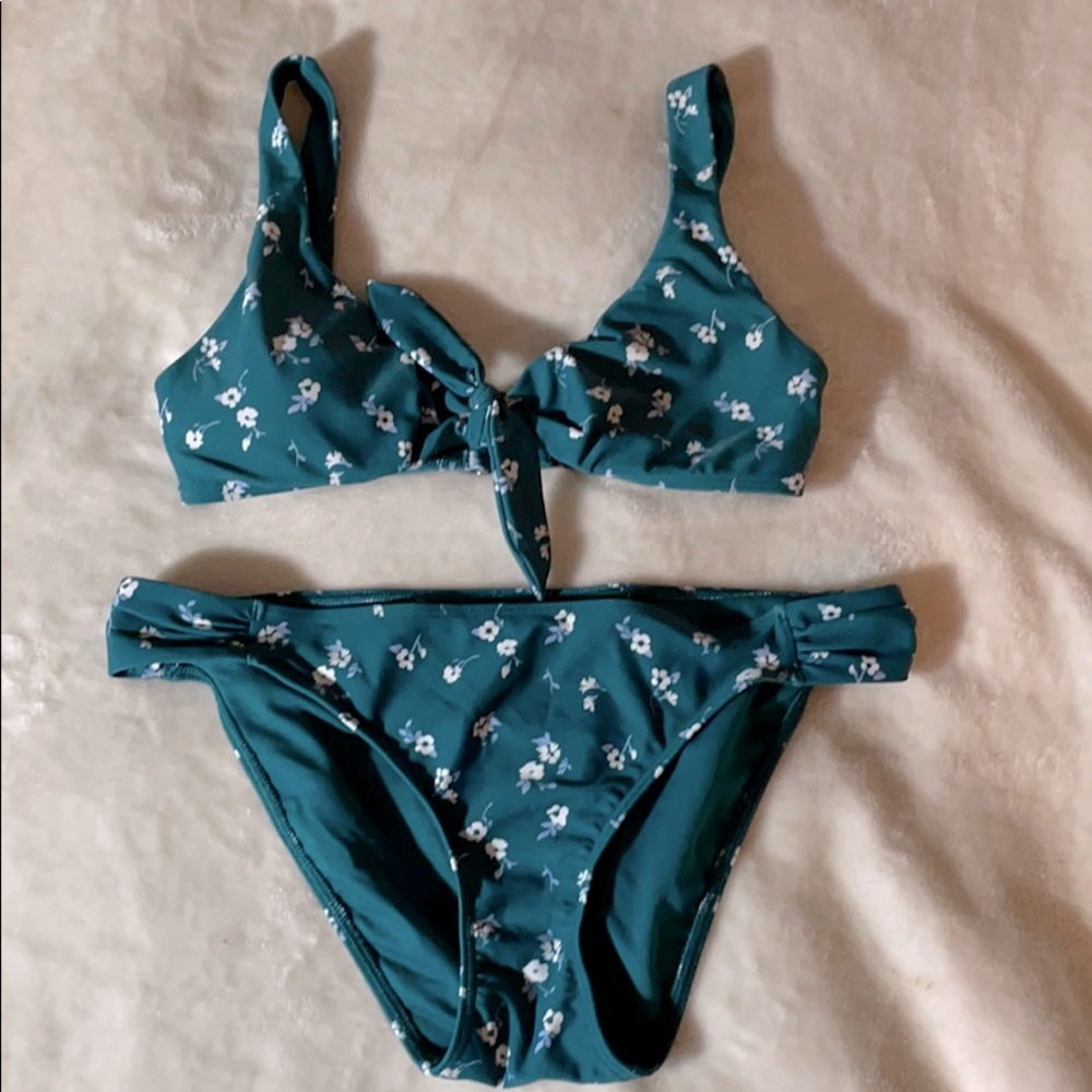 Hollister Bikini